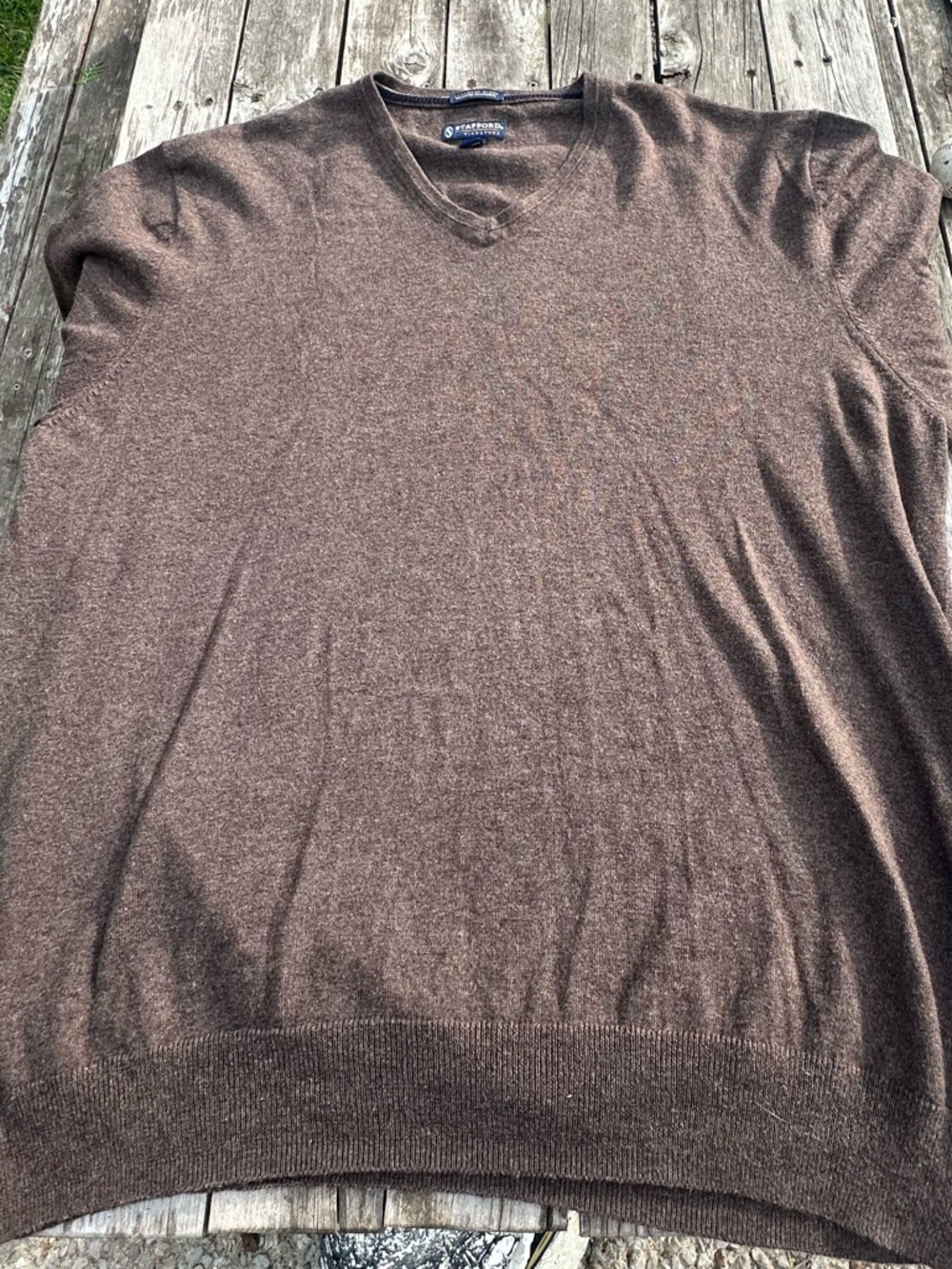Men’s Stafford Signature Cashmere Blend Sweater Soft, Classic Brown XL - Picture 3 of 8